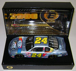 Jeff Gordon #24 Dupont / NASCAR 2000 - Elite