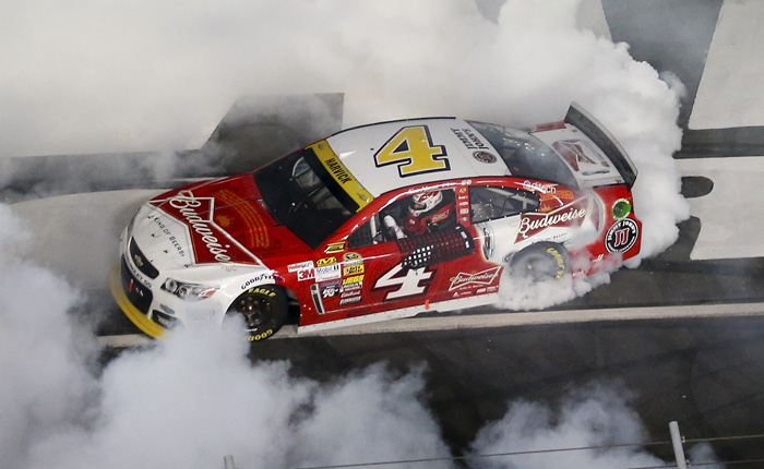 14-harvick-charlotte-win.jpg