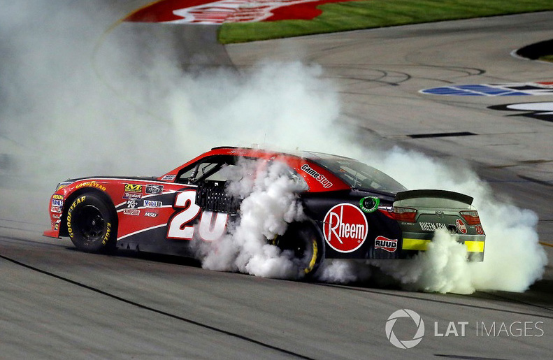 CHRISTOPHER BELL 2018 KENTUCKY WIN RACED VERSION RHEEM 1//24 ACTION DIECAST