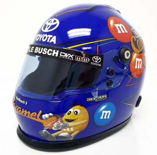 18 Kyle Busch NASCAR Mini Helmet