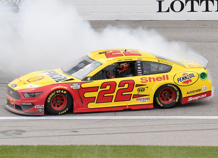 joey logano martinsville win diecast