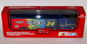 1993 Jeff Gordon #24 Dupont / Team Transporter 1/64 Diecast