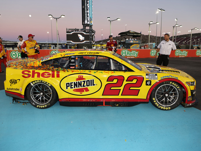 1/24 Scale Joey Logano #22 Pennzoil Fusion 2015 NASCAR Waterslide Decals – HIGHLINE