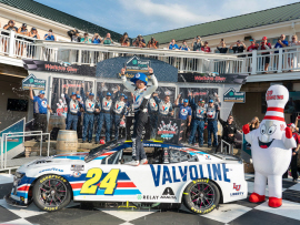 2023 William Byron #24 Valvoline - Watkins Glen Win / Raced 1/24 Diecast