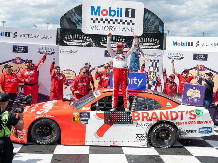 24-allgaier-darlington-win_20250604175907