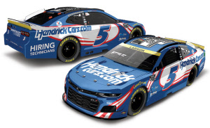 2021-larson-nascar-champ_20250604174851