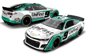2022-chase-elliott-uni-2_20250604175003