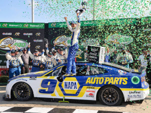 22-elliott-atlanta-win_20250604175143