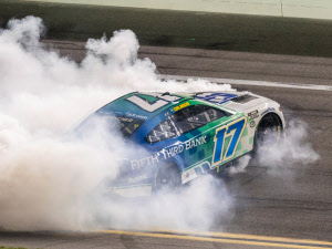 23-buescher-daytona-win_20250604175556