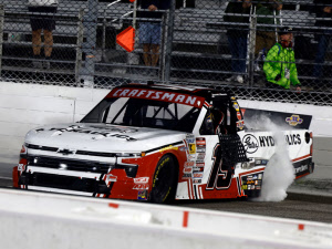 25-hemric-martinsville-win_20250604180306