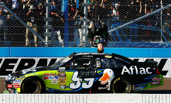 2010 Carl Edwards #99 Aflac - Phoenix Win / Raced Diecast