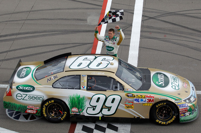 2011 Carl Edwards #99 EZ Seed - Las Vegas Win / Raced Diecast
