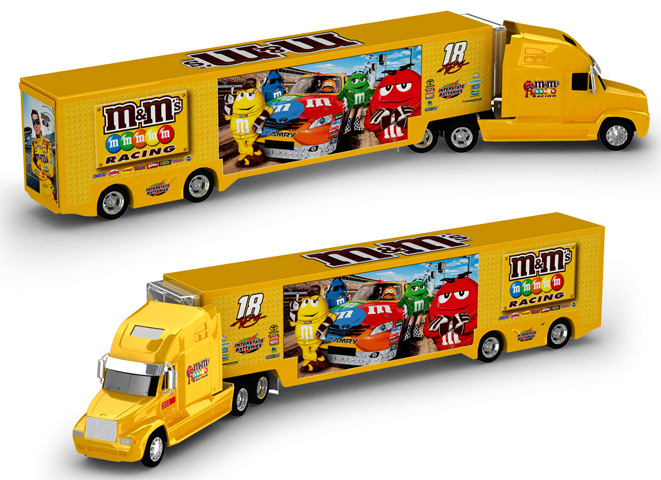 2011 Kyle Busch #18 M&M's Racing 1/64 Diecast Hauler