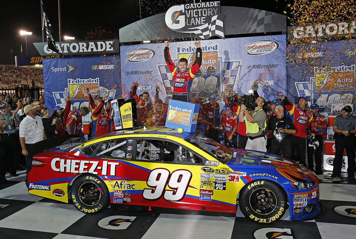 2013 Carl Edwards #99 Kellogg's - Richmond Win / Raced Diecast