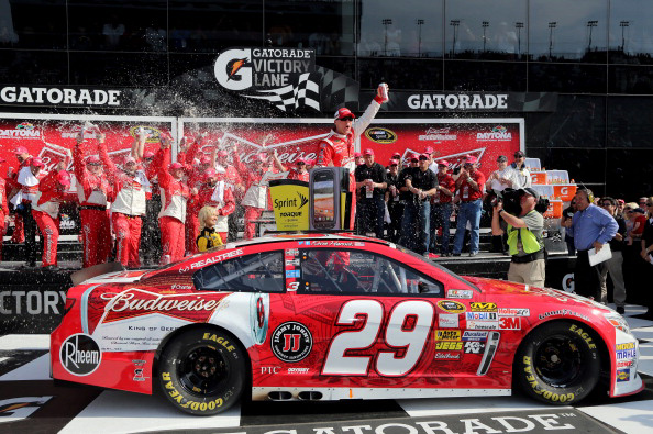 2013 Kevin Harvick #29 Budweiser - Duel at Daytona Win / Raced Diecast