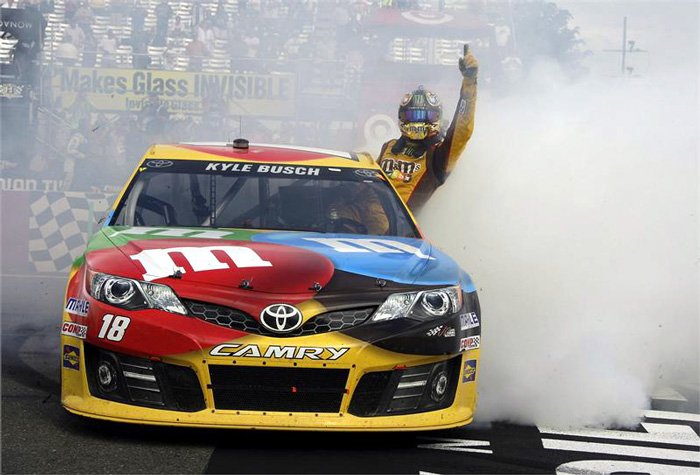 2013 Kyle Busch #18 M&M's - Watkins Glen Win / Raced Diecast
