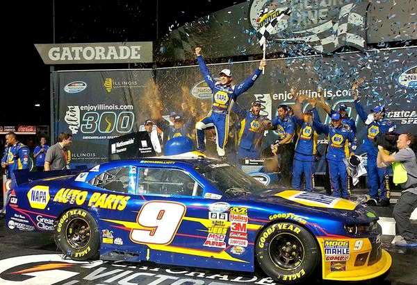 2014 Chase Elliott #9 NAPA - Chicagoland Win / Raced Diecast