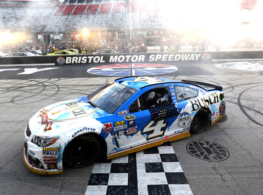 2016 Kevin Harvick #4 Busch Beer - Bristol Win / Raced Diecast