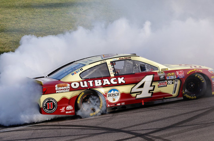 2016 Kevin Harvick #4 Outback Steakhouse - Kansas Win / Raced Diecast