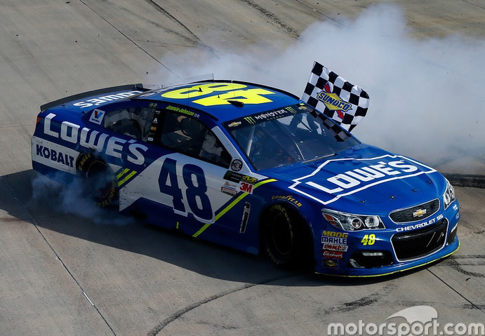 2017 Jimmie Johnson #48 Lowe's - Dover Win / Raced Diecast