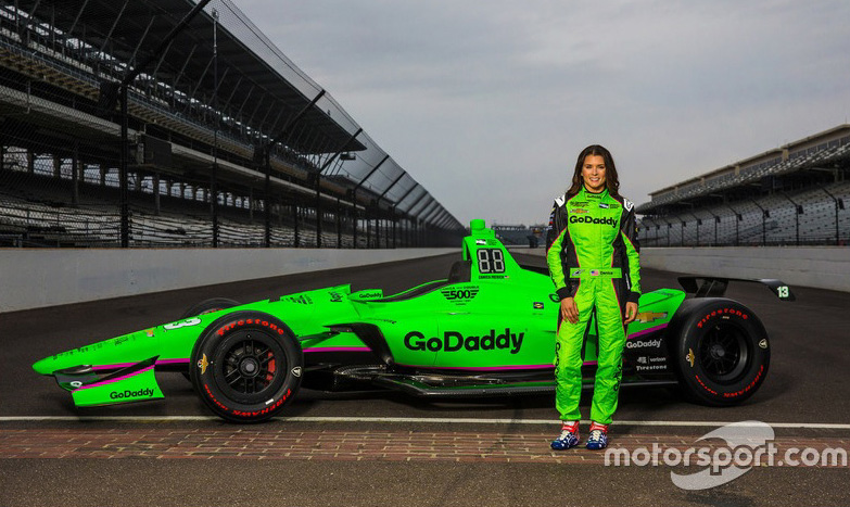 2018 Danica Patrick #13 GoDaddy Indy 500 - Verizon IndyCar 1/64 Diecast
