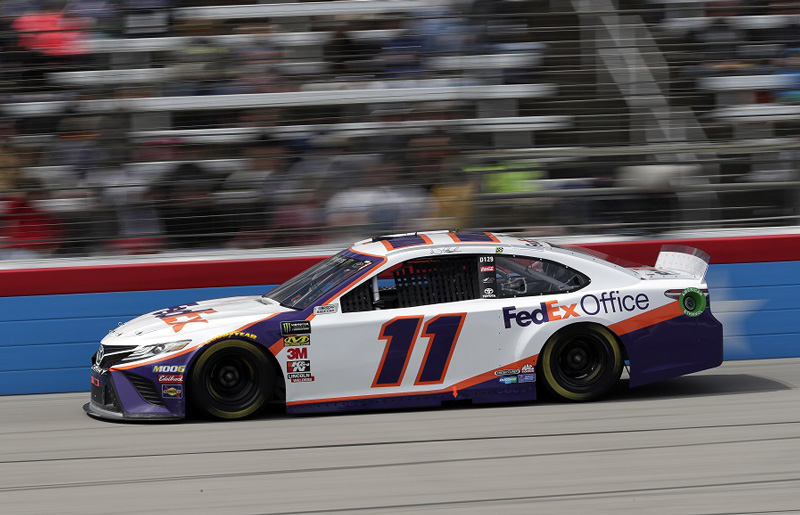 2019 Denny Hamlin #11 FedEx Office - Texas Win / Raced ELITE 1/24 Diecast