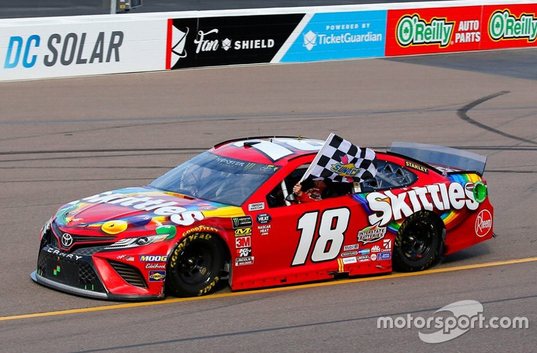 2019 Kyle Busch #18 Skittles - Phoenix Win / Raced ELITE 1/24 Diecast