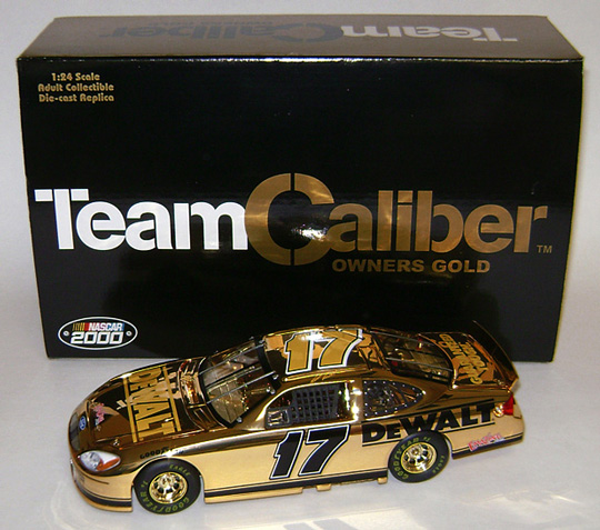 2000 Matt Kenseth #17 Dewalt - Gold Series Diecast