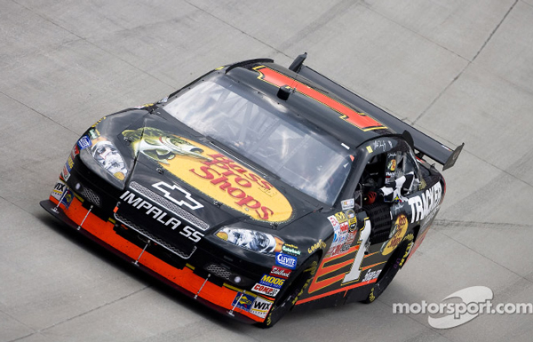 Martin Truex Jr #1 Dover 1st Win / Raced - COT
