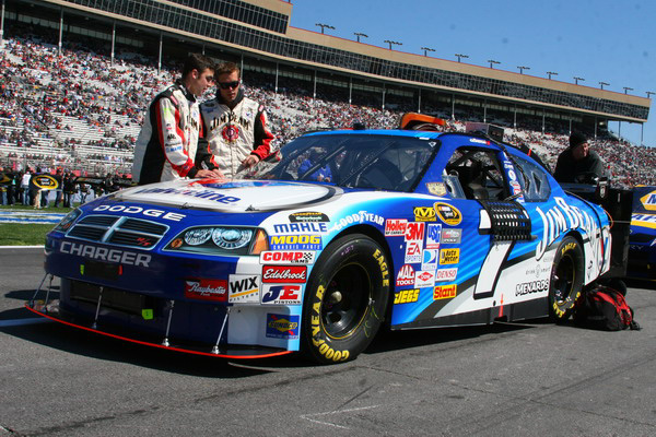 Robby Gordon #7 Valvoline