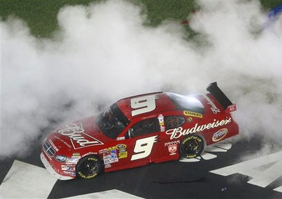 2009 Kasey Kahne #9 Budweiser - Atlanta Win / Raced Version Diecast