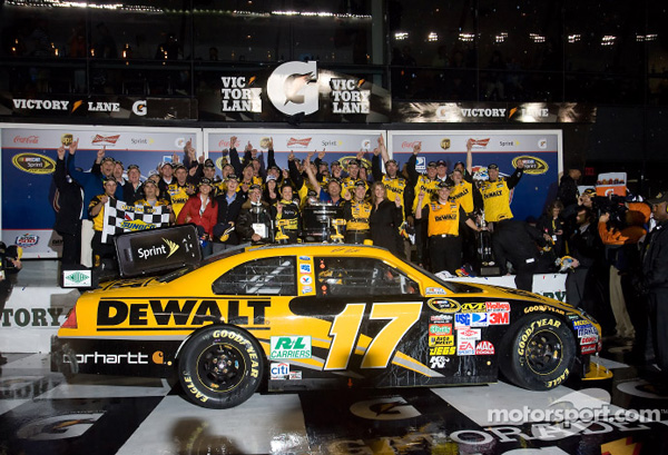 Matt Kenseth #17 Daytona 500 Win / Raced