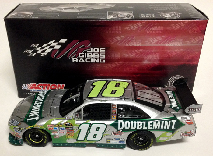 2010 Kyle Busch #18 Doublemint Diecast