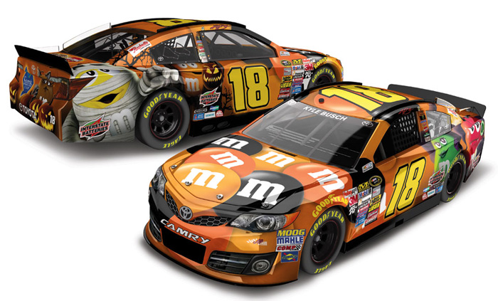 2014 Kyle Busch #18 M&M's Halloween Diecast