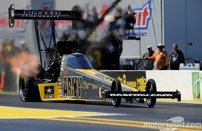 2017 Tony Schumacher - U.S. Army NHRA Top Fuel Diecast