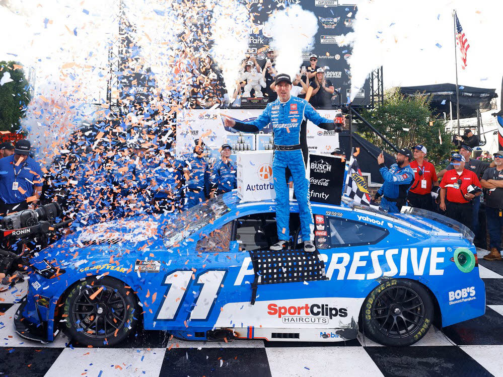 2025 Denny Hamlin #11 Progressive - Dover Win / Raced 1/64 Diecast