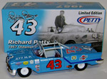 1957 Richard Petty #43 Oldsmobile Convertible NASCAR 1/24 Diecast
