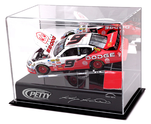 Kasey Kahne / RPM - Diecast Display Case w/ Race Used Sheet Metal