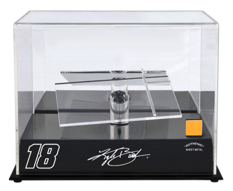 Kyle Busch - Diecast Display Case w/ Race Used Sheet Metal