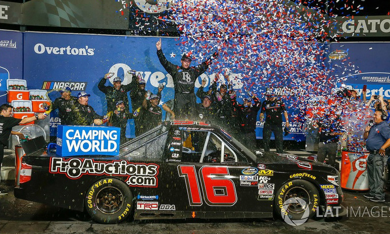 2018 Brett Moffitt #16 Fr8Auctions - Chicagoland Win / Raced 1/24 Truck Diecast