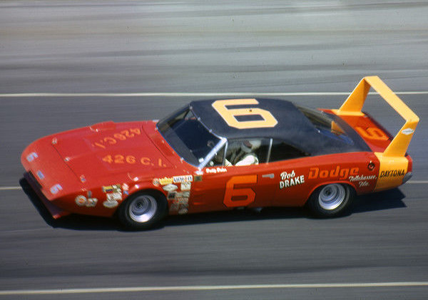 University of Racing  Buddy Baker  #6 Bob Drake 1969 Dodge Charger Daytona  1/24 
