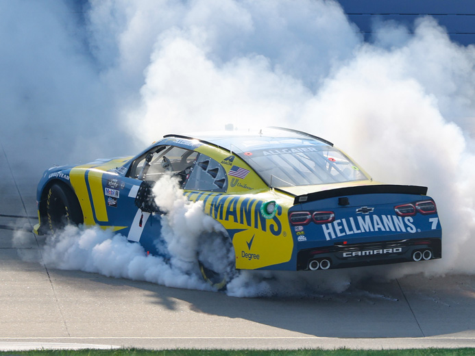 22-allgaier-nashville-win_20250604175144