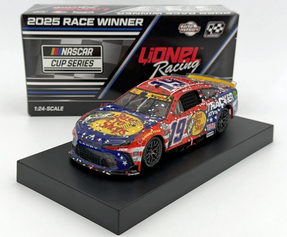 2025 Chase Briscoe #19 Bass Pro Shops Patriotic - Darlington Win / Raced 1/24 Diecast