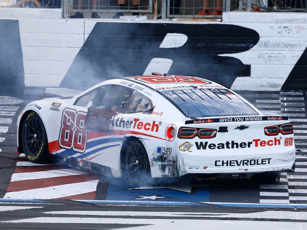 2025 Shane Van Gisbergen #88 WeatherTech - ROVAL Win / Raced 1/64 Diecast