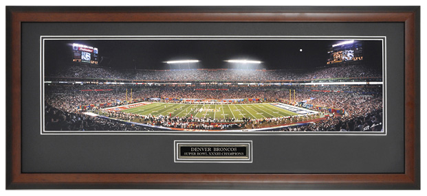 Denver Broncos Super Bowl XXXIII (33) Champions - NFL Framed Panoramic