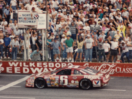 1990 Mark Martin #6 Folgers - North Wilkesboro Win / Raced 1/24 Diecast