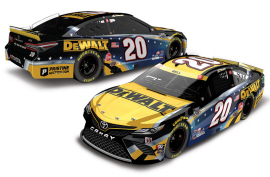 2021 Christopher Bell #20 DEWALT Salutes First Responders 1/24 Diecast