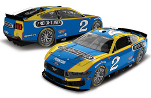 2025 Austin Cindric #2 Freightliner - Darlington Throwback 1/24 Diecast