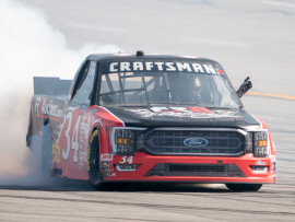 2023 Brett Moffitt #34 FR8Auctions.com - Talladega Win / Raced Truck 1/24 Diecast