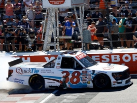 2025 Chandler Smith #38 QuickTie - North Wilkesboro Win / Raced Truck 1/24 Diecast